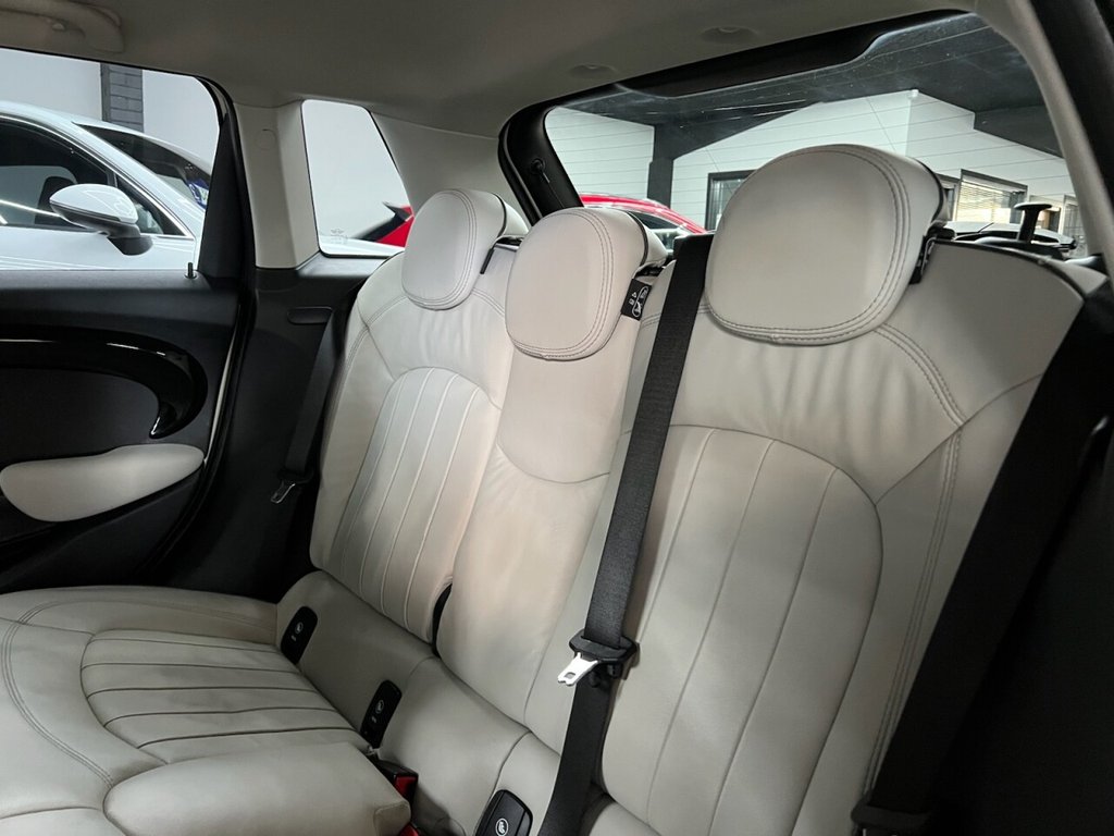 Used MINI Hatch 2018 for sale - 77161539: Photo 43