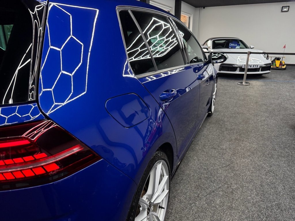 Used Volkswagen Golf 2017 for sale - 77681147: Photo 12