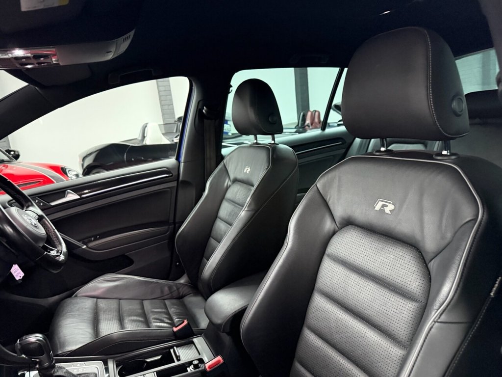 Used Volkswagen Golf 2017 for sale - 77681147: Photo 29