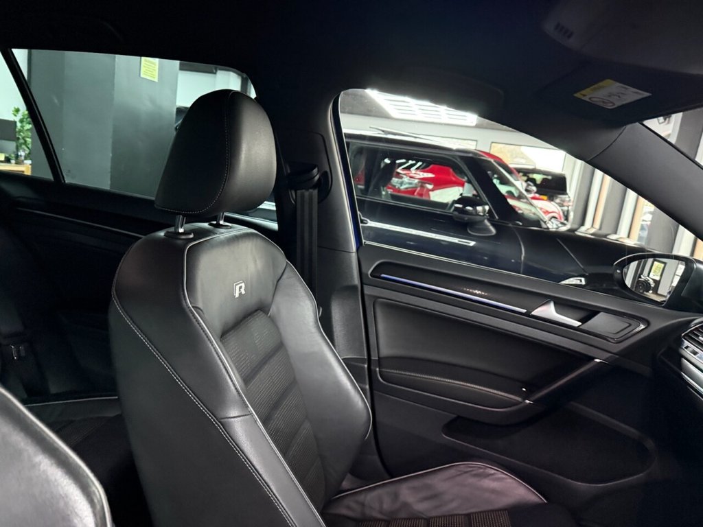 Used Volkswagen Golf 2017 for sale - 77681147: Photo 38