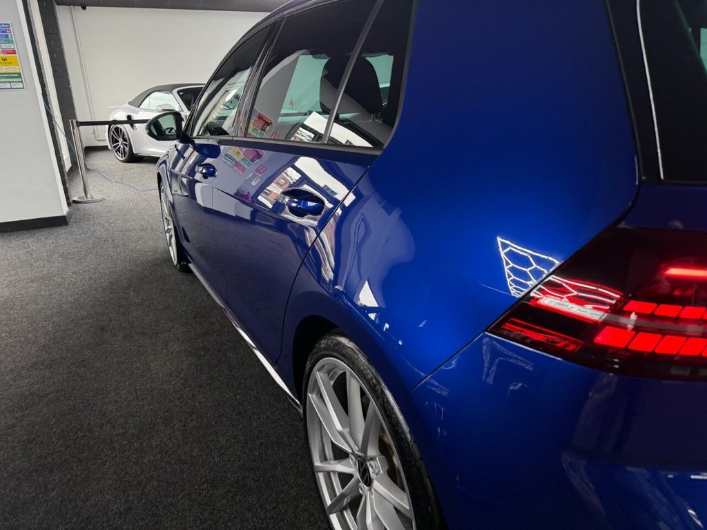 Used Volkswagen Golf 2017 for sale - 77681147: Photo 6