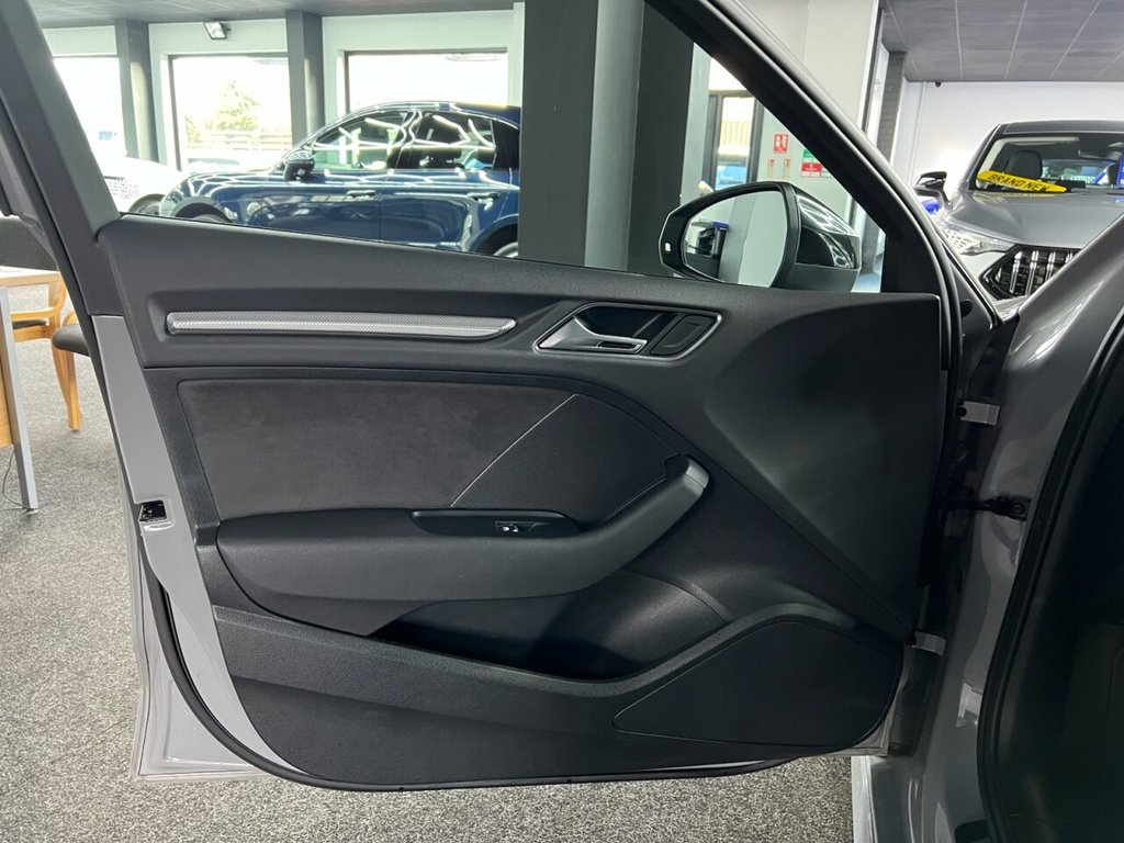 Used Audi RS3 2018 for sale - 78145197: Photo 26