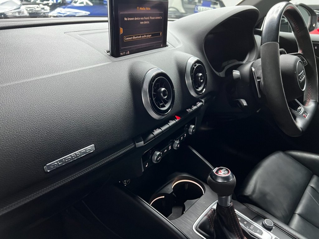 Used Audi RS3 2018 for sale - 78145197: Photo 32