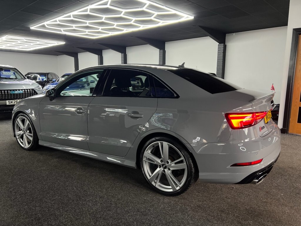 Used Audi RS3 2018 for sale - 78145197: Photo 5