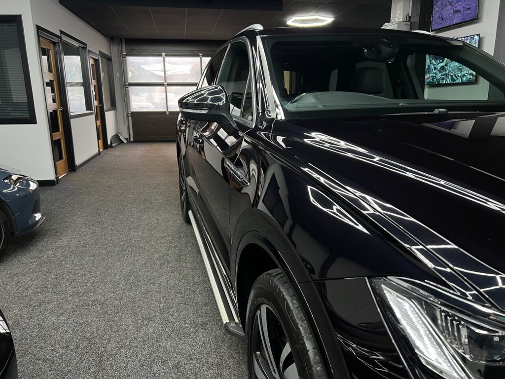 Used Volkswagen Touareg 2018 for sale - 77667264: Photo 17