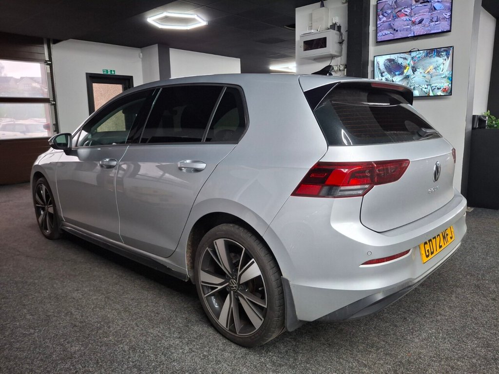 Used Volkswagen Golf 2023 for sale - 76934462: Photo 3