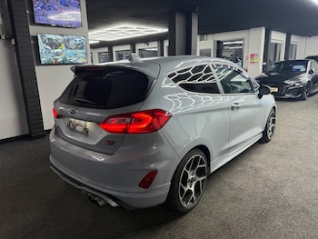 Used Ford Fiesta 2019 for sale - 77369632: Photo