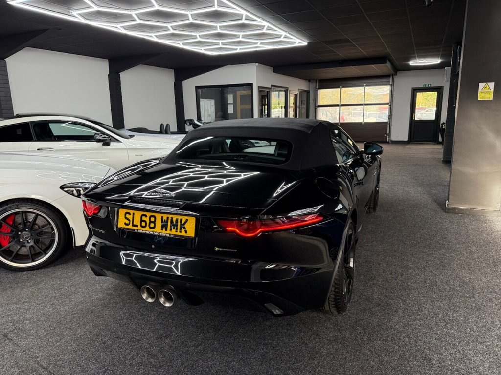 Used Jaguar F-Type 2018 for sale - 76386431: Photo 15