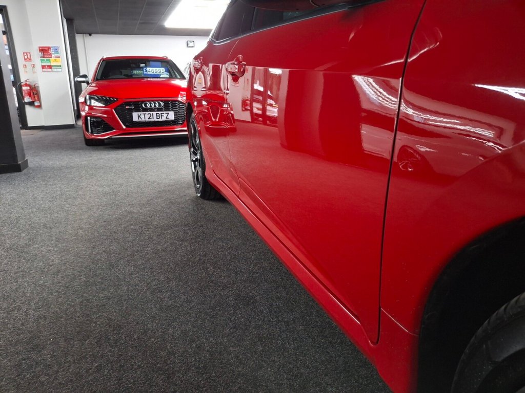 Used Honda Civic 2018 for sale - 76642796: Photo 16