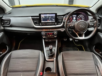 Used Kia Stonic 2021 for sale - 79258924: Photo