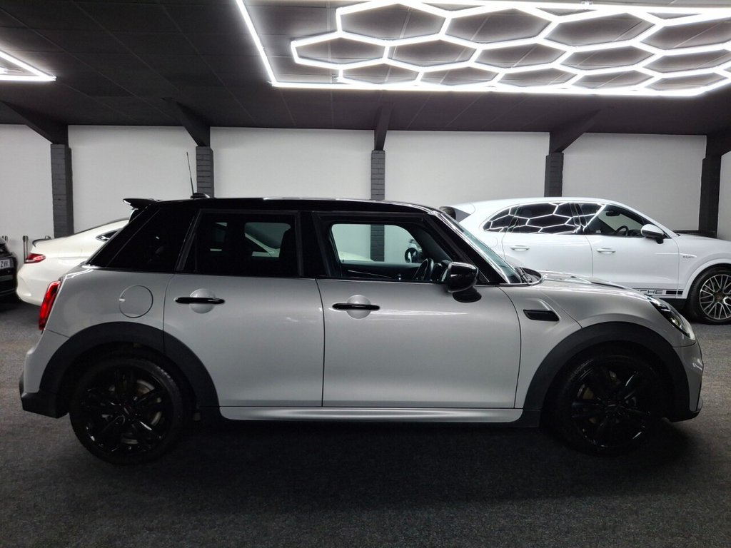 Used MINI Hatch 2021 for sale - 76934501: Photo 15