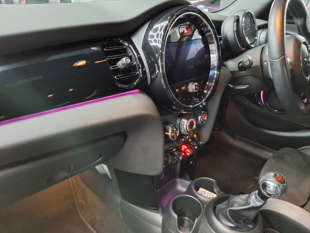 Used MINI Hatch 2021 for sale - 76934501: Photo 30