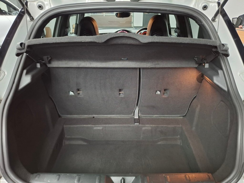 Used MINI Hatch 2021 for sale - 76934501: Photo 44