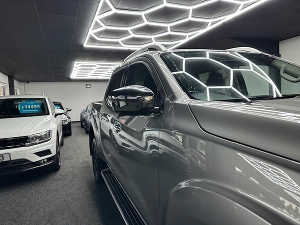 Used Nissan Navara 2020 for sale - 74916562: Photo 15
