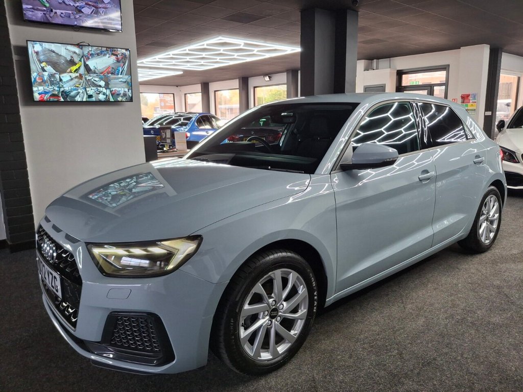 Used Audi A1 2023 for sale - 76396249: Photo 2