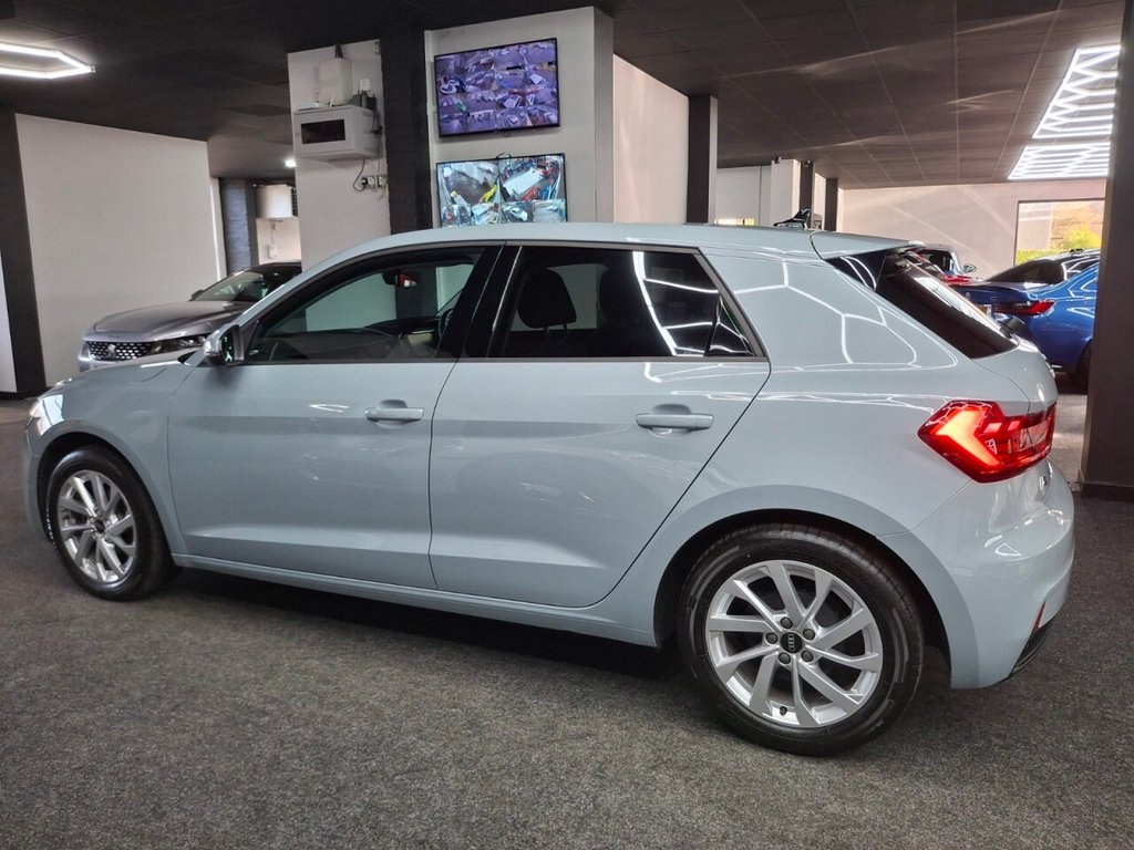 Used Audi A1 2023 for sale - 76396249: Photo 3