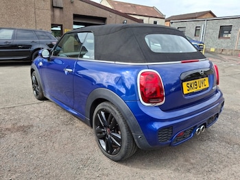 Used MINI Convertible 2019 for sale - 78458647: Photo