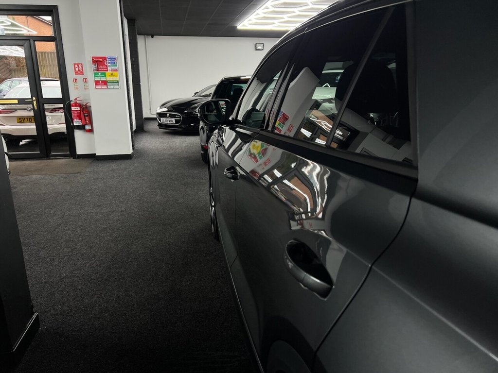 Used Volkswagen T-Roc 2022 for sale - 77133273: Photo 6