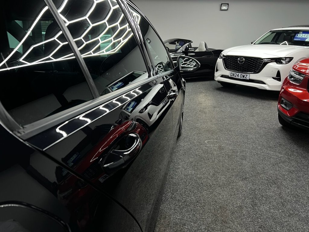 Used Volkswagen Golf 2017 for sale - 77341549: Photo 13