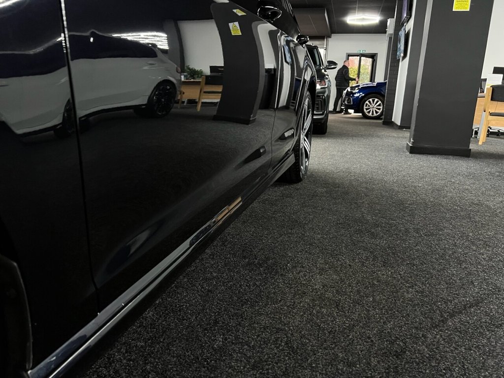 Used Volkswagen Golf 2017 for sale - 77341549: Photo 25