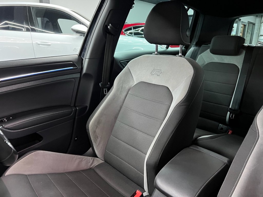 Used Volkswagen Golf 2017 for sale - 77341549: Photo 28