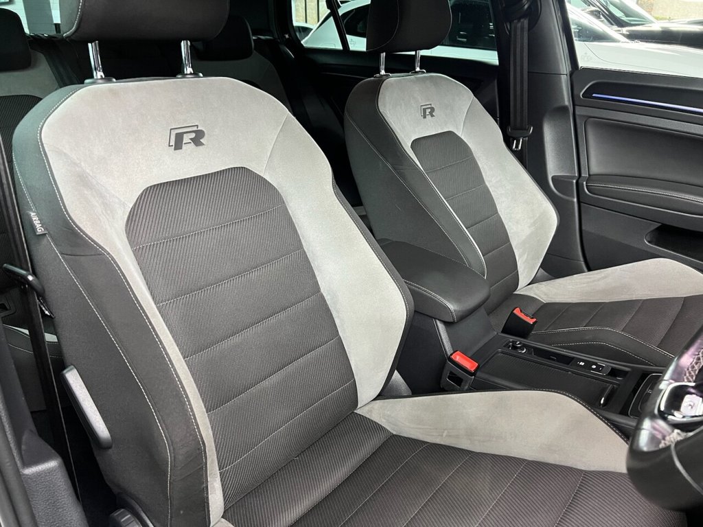 Used Volkswagen Golf 2017 for sale - 77341549: Photo 36