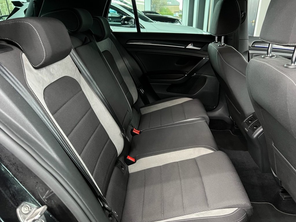 Used Volkswagen Golf 2017 for sale - 77341549: Photo 40