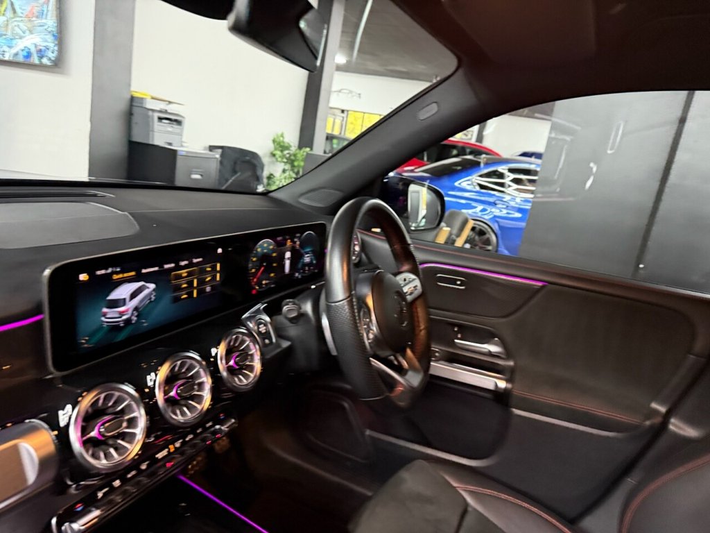 Used Mercedes-Benz GLB 2023 for sale - 76417334: Photo 30