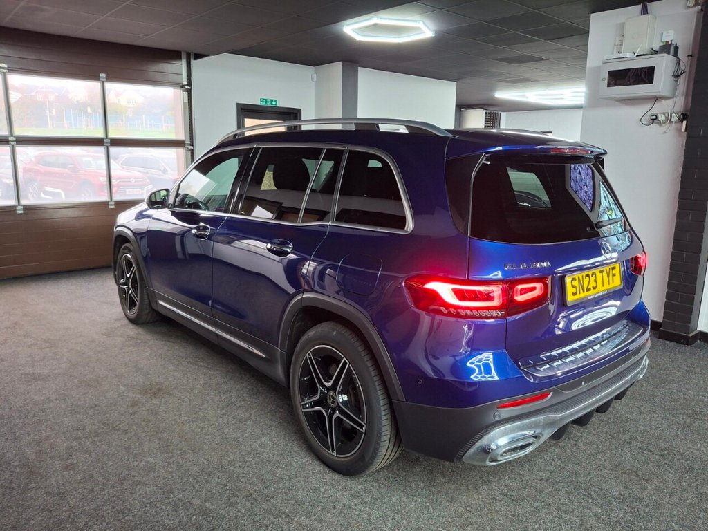 Used Mercedes-Benz GLB 2023 for sale - 76417334: Photo 4