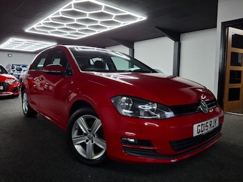 Used Volkswagen Golf 2015 for sale - 76962209: Photo