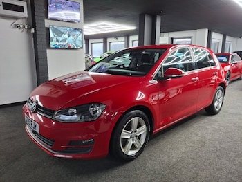 Used Volkswagen Golf 2015 for sale - 76962209: Photo