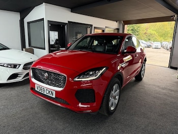 Used Jaguar E-Pace 2019 for sale - 76279899: Photo
