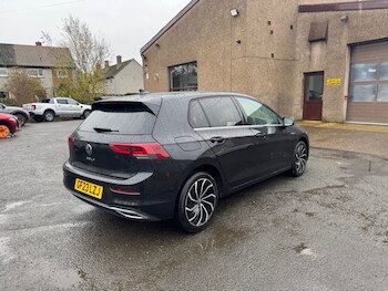 Used Volkswagen Golf 2023 for sale - 76582629: Photo