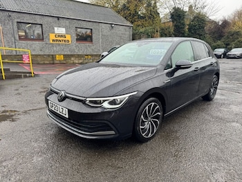 Used Volkswagen Golf 2023 for sale - 76582629: Photo