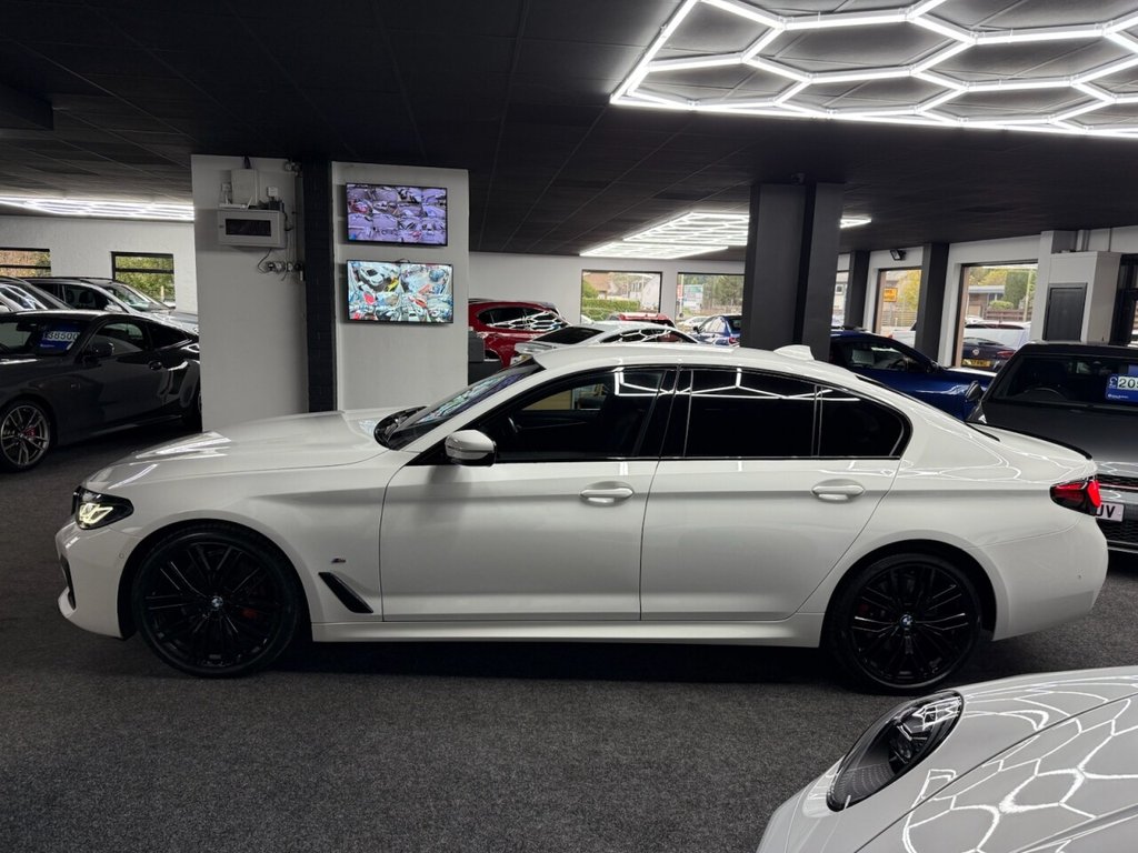 Used BMW 5 Series 2022 for sale - 76569884: Photo 2