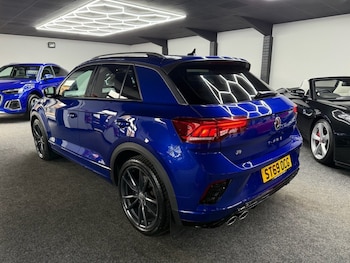 Used Volkswagen T-Roc 2019 for sale - 78153461: Photo