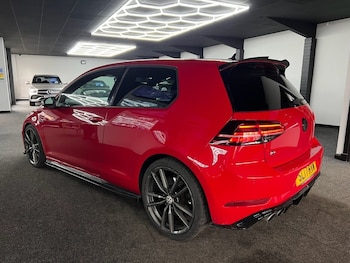 Used Volkswagen Golf 2017 for sale - 78256538: Photo