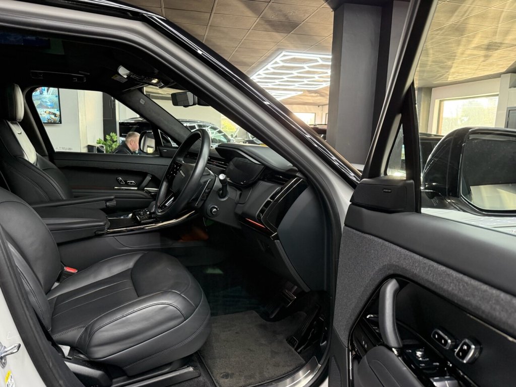 Used Land Rover Range Rover Sport 2023 for sale - 77547329: Photo 31