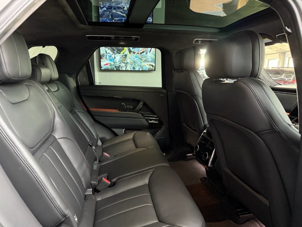 Used Land Rover Range Rover Sport 2023 for sale - 77547329: Photo 40