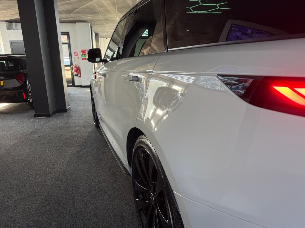 Used Land Rover Range Rover Sport 2023 for sale - 77547329: Photo 5