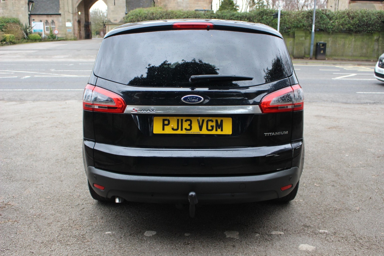 Used Ford S-Max 2013 for sale - 77707275: Photo 4