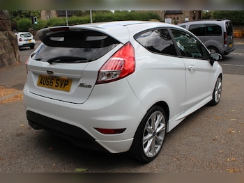 Used Ford Fiesta 2016 for sale - 79439176: Photo