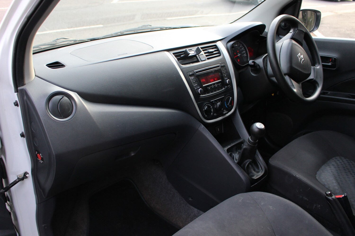 Used Suzuki Celerio 2015 for sale - 77968681: Photo 10