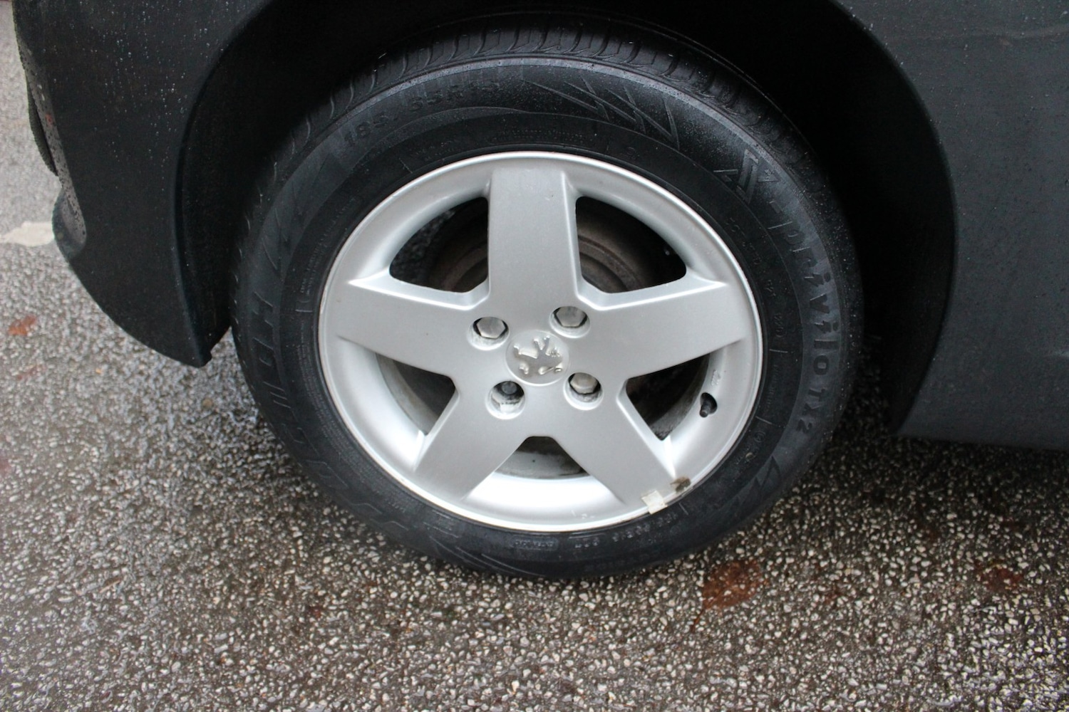 Used Peugeot 207 2011 for sale - 76725760: Photo 16