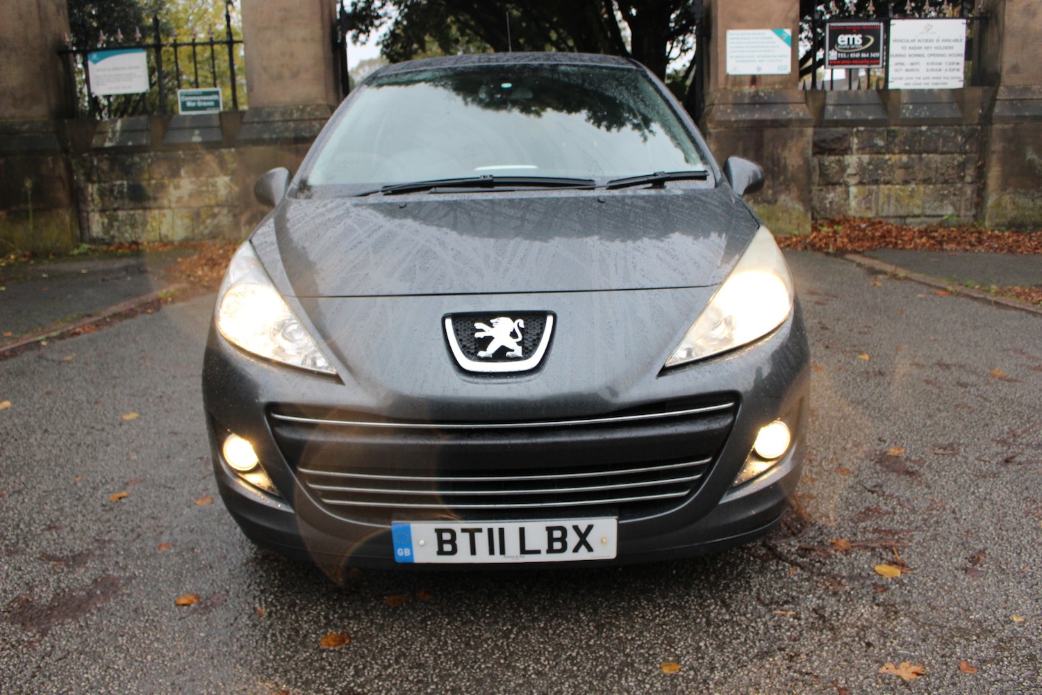 Used Peugeot 207 2011 for sale - 76725760: Photo 8