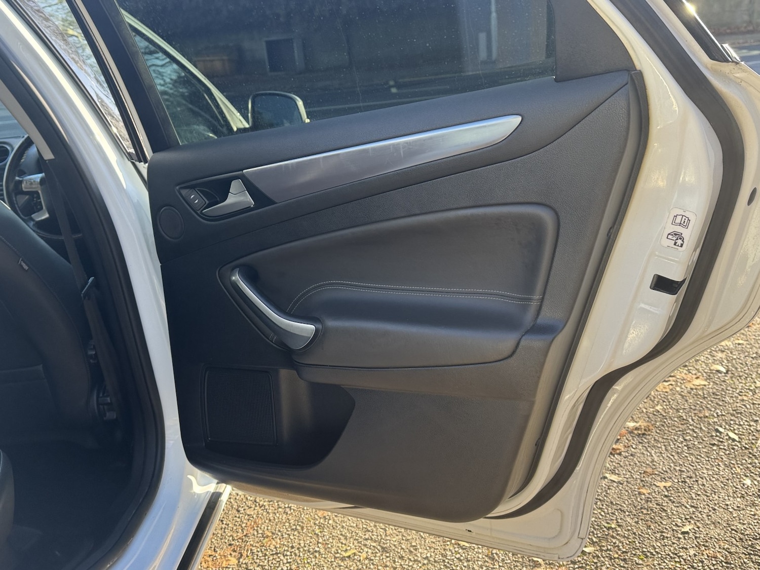 Used Ford Mondeo 2013 for sale - 76725564: Photo 26