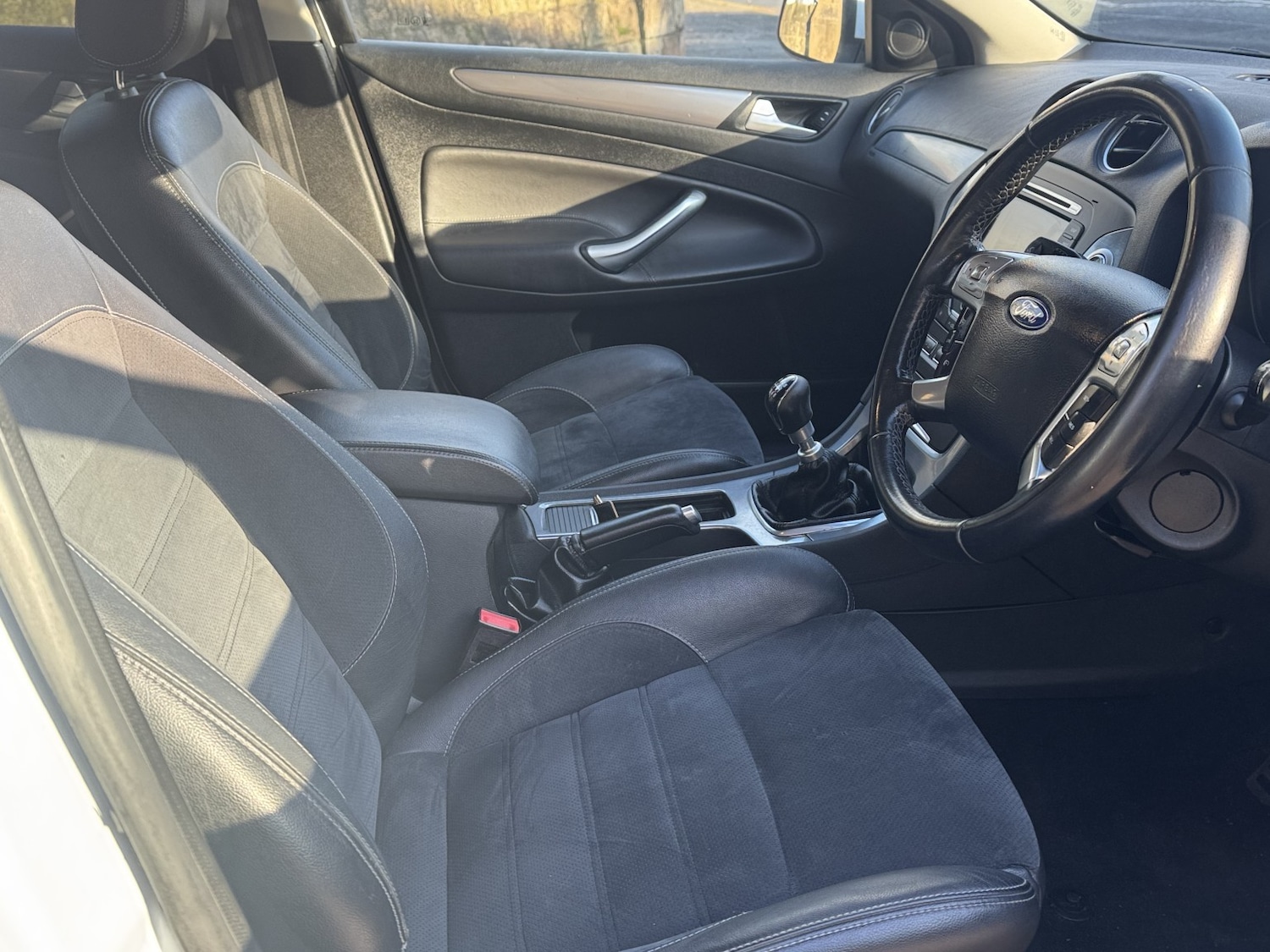 Used Ford Mondeo 2013 for sale - 76725564: Photo 28