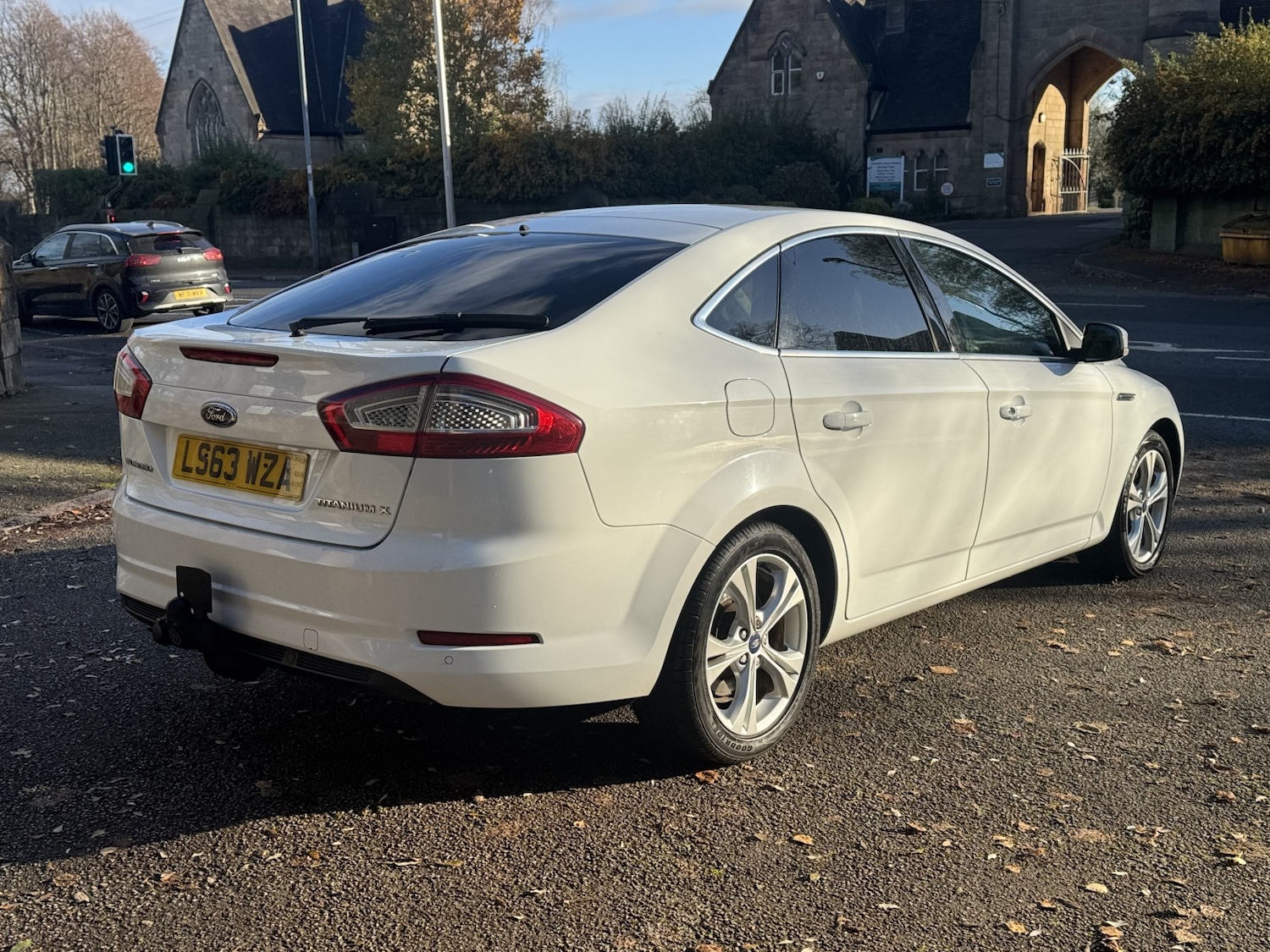 Used Ford Mondeo 2013 for sale - 76725564: Photo 3