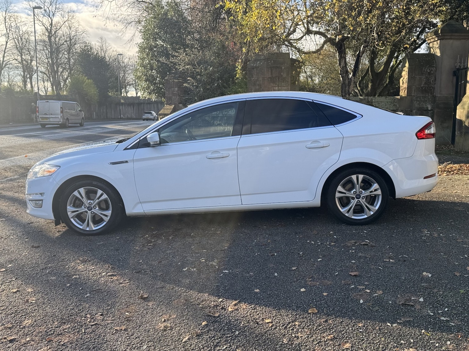 Used Ford Mondeo 2013 for sale - 76725564: Photo 6