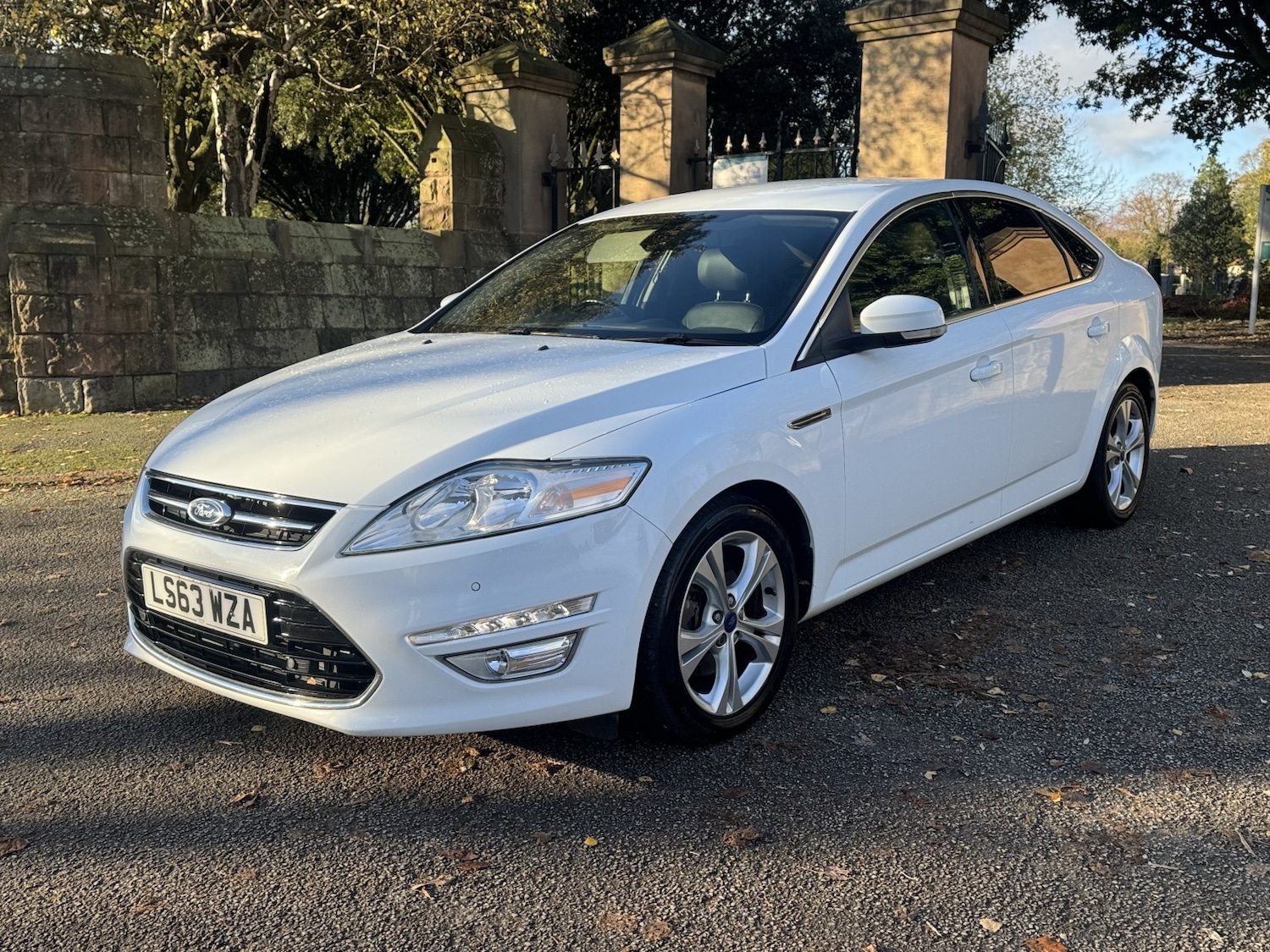 Used Ford Mondeo 2013 for sale - 76725564: Photo 7